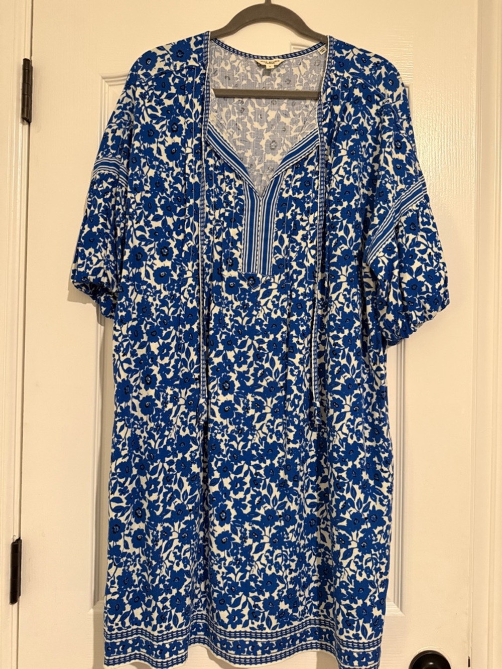 Max Studio London Blue and White Floral Tunic